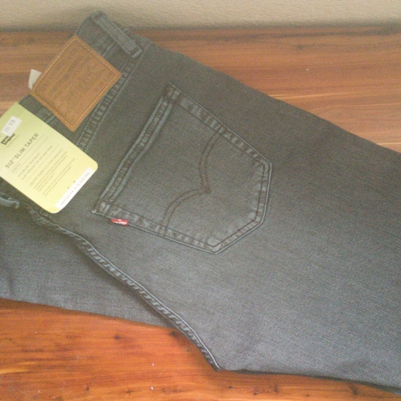 Levi 512 Slim Taper - Picture 1 of 8